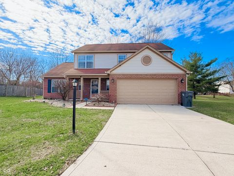 Photo of 8607 Longspur Court, Indianapolis, IN 46234 (MLS # 22091972)