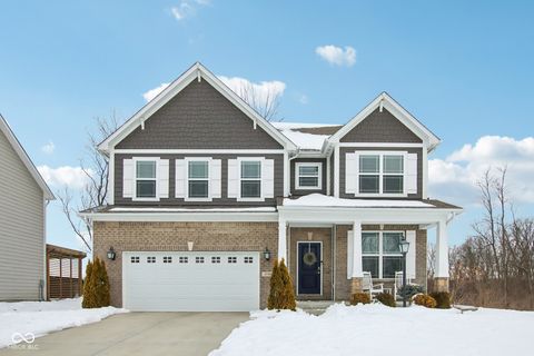 Photo of 4748 Brickert Court, Greenwood, IN 46142 (MLS # 22082399)