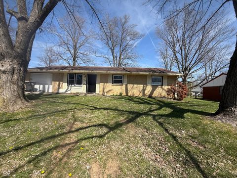 Photo of 1945 Schwier Court, Indianapolis, IN 46229 (MLS # 22095683)