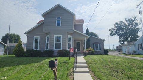 Photo of 311 Chambers Street, Veedersburg, IN 47987 (MLS # 22067249)