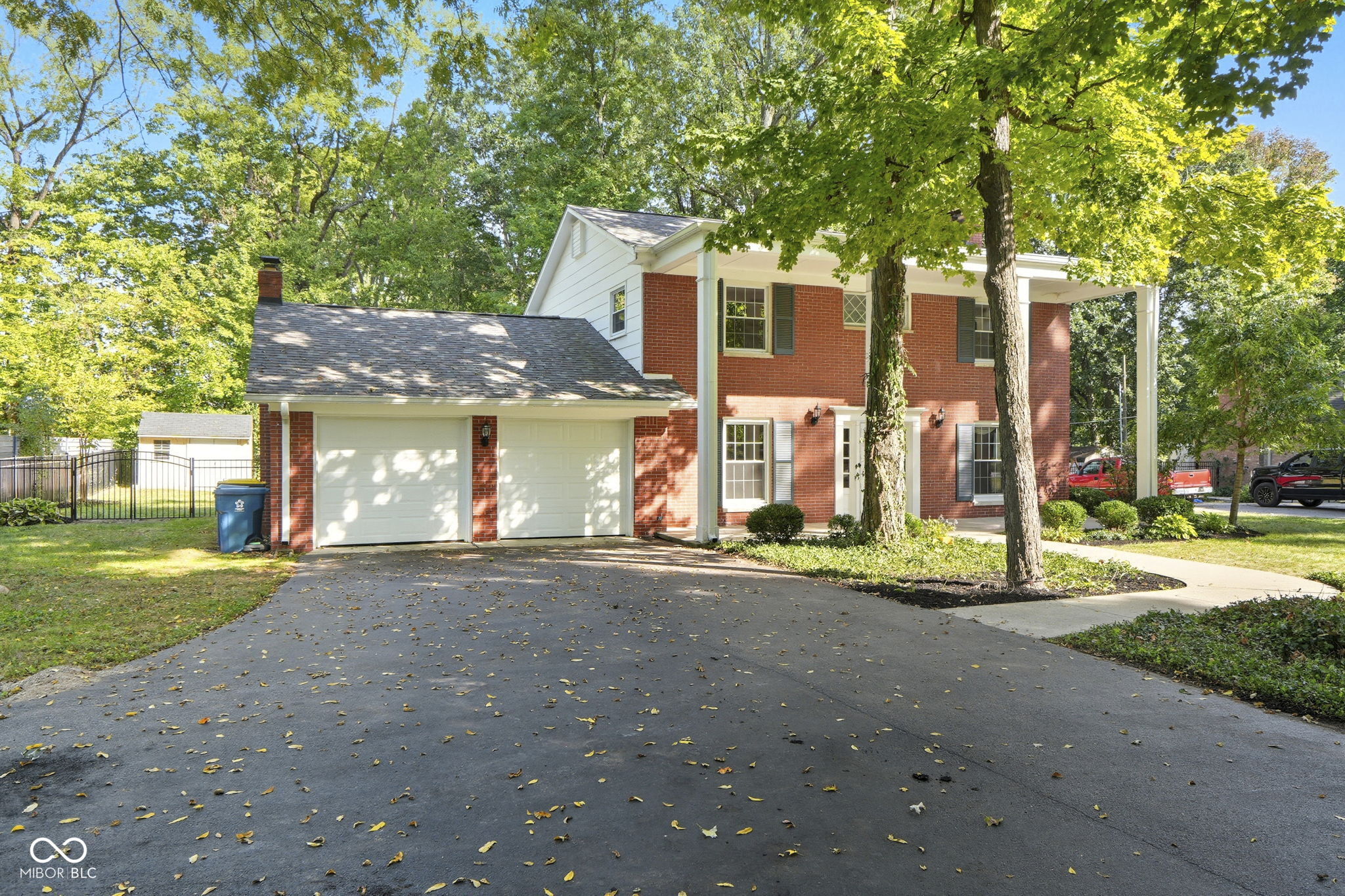 9323 Nora Lane