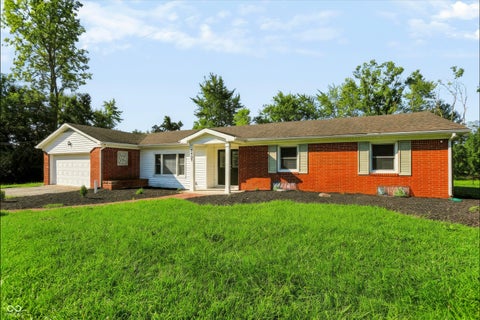 Photo of 3007 State Road 38 E, Westfield, IN 46074 (MLS # 22118865)