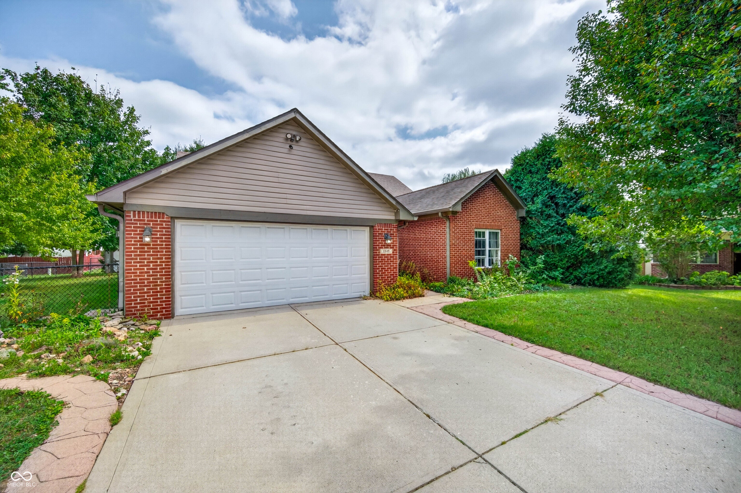 1545 Black Oak Court
