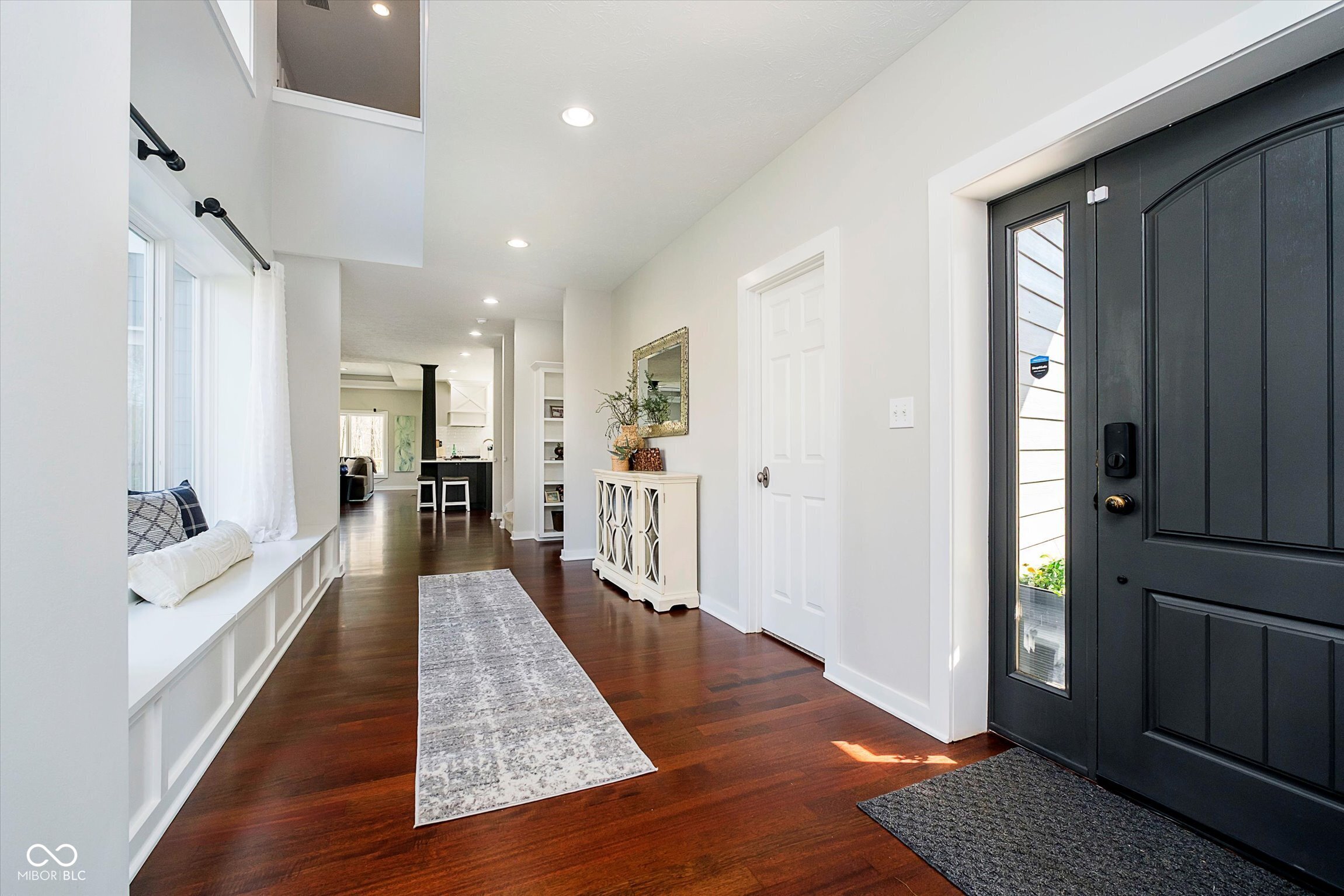 534 1/2 Amos Drive