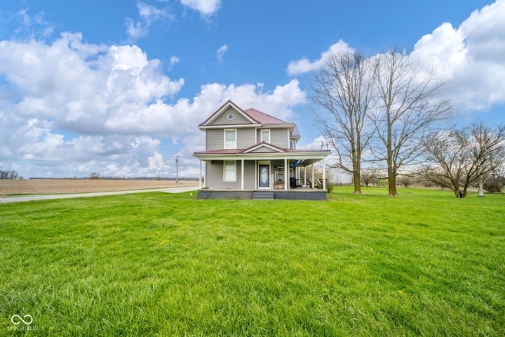 Photo 1 of 18 — 5131 E County Road 300 S, New Castle, IN 47362