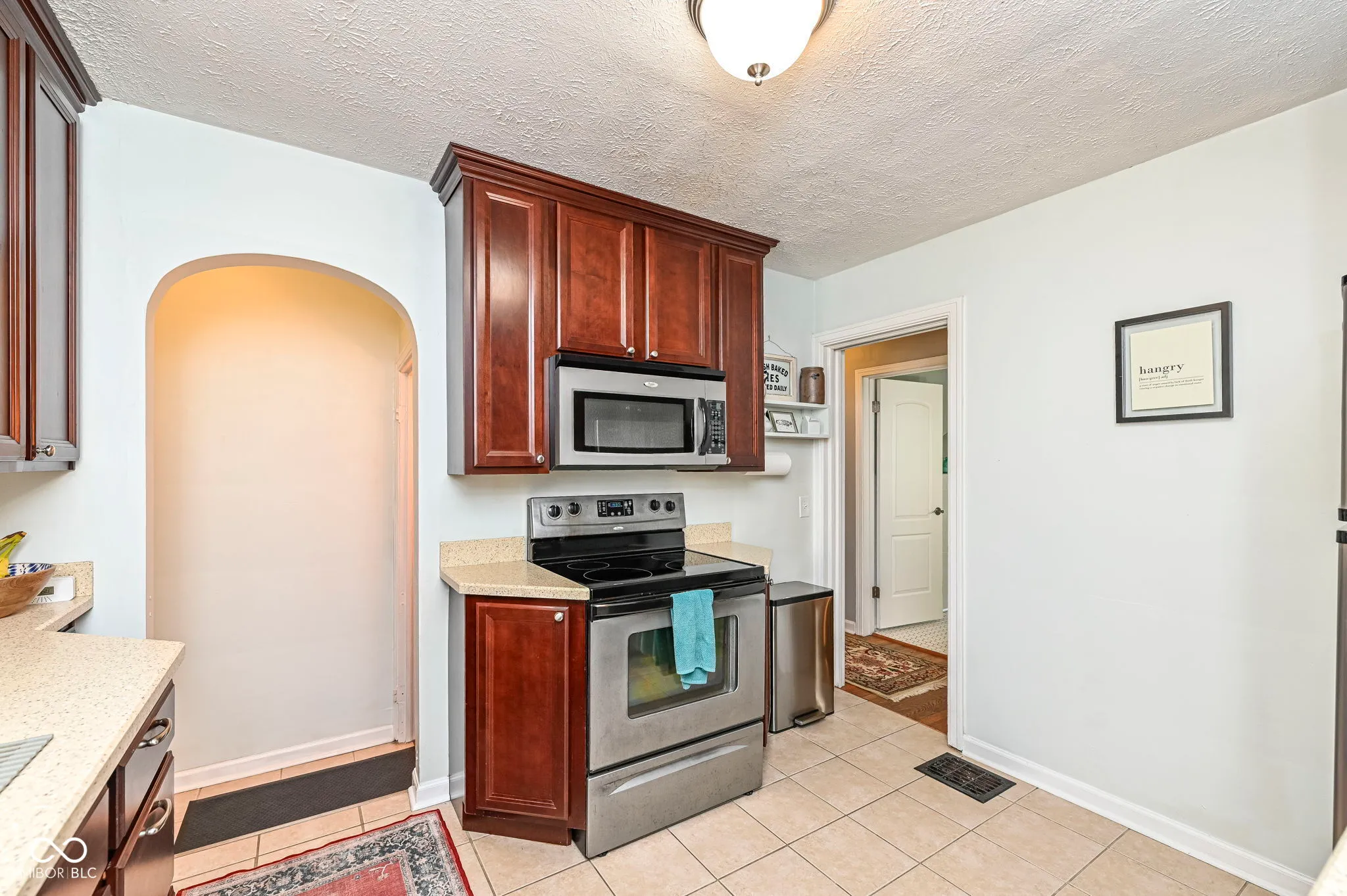 Indianapolis, Indiana 46220, United States, 2 Bedrooms Bedrooms, ,2 BathroomsBathrooms,Residential,Pending,118812