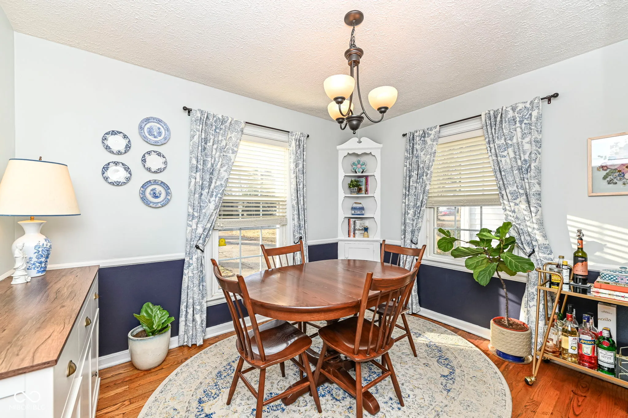 Indianapolis, Indiana 46220, United States, 2 Bedrooms Bedrooms, ,2 BathroomsBathrooms,Residential,Pending,118812