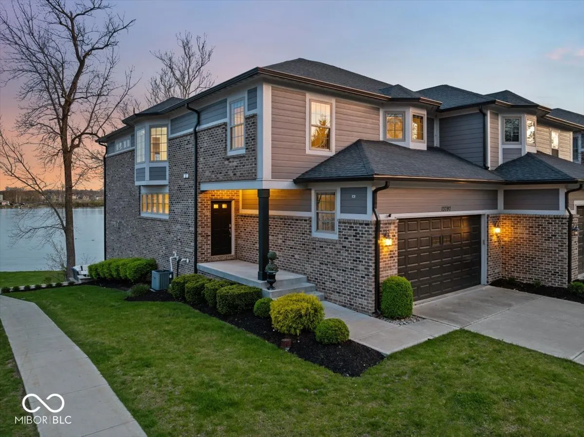 Fishers, Indiana 46037, United States, 3 Bedrooms Bedrooms, ,4 BathroomsBathrooms,Residential,Active,117198