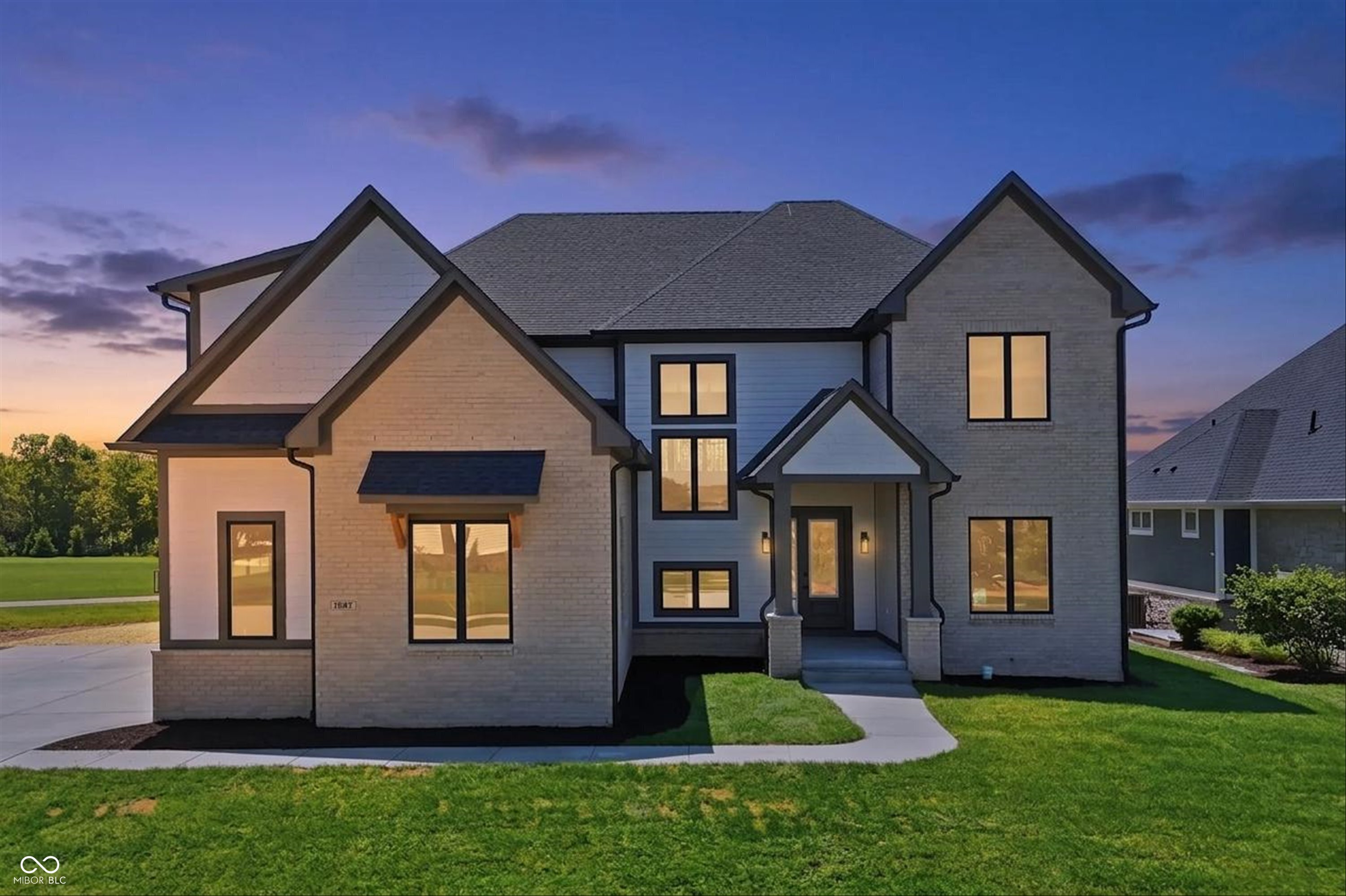 1537 Mairn Avenue