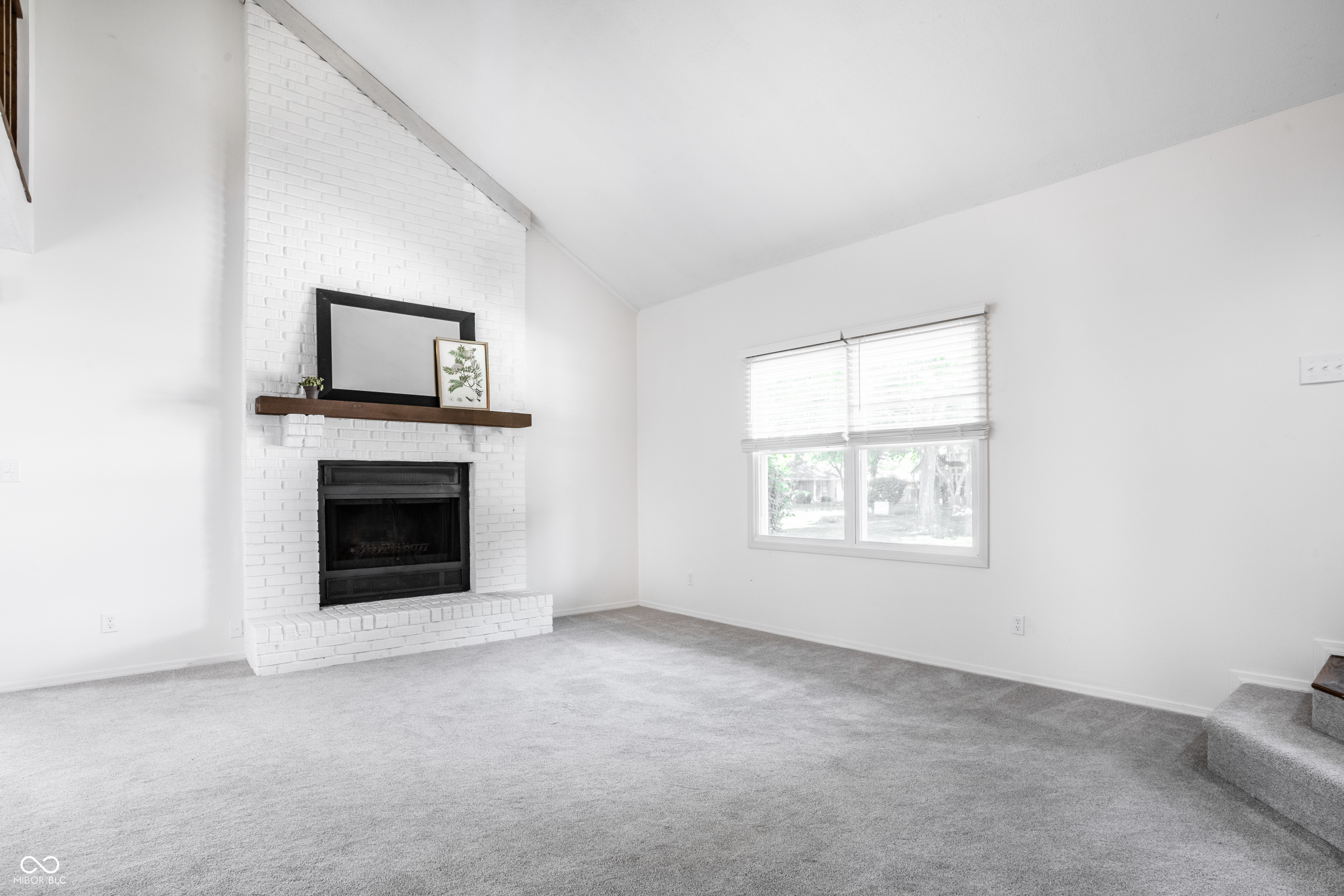 7435 Prairie Lake Drive
