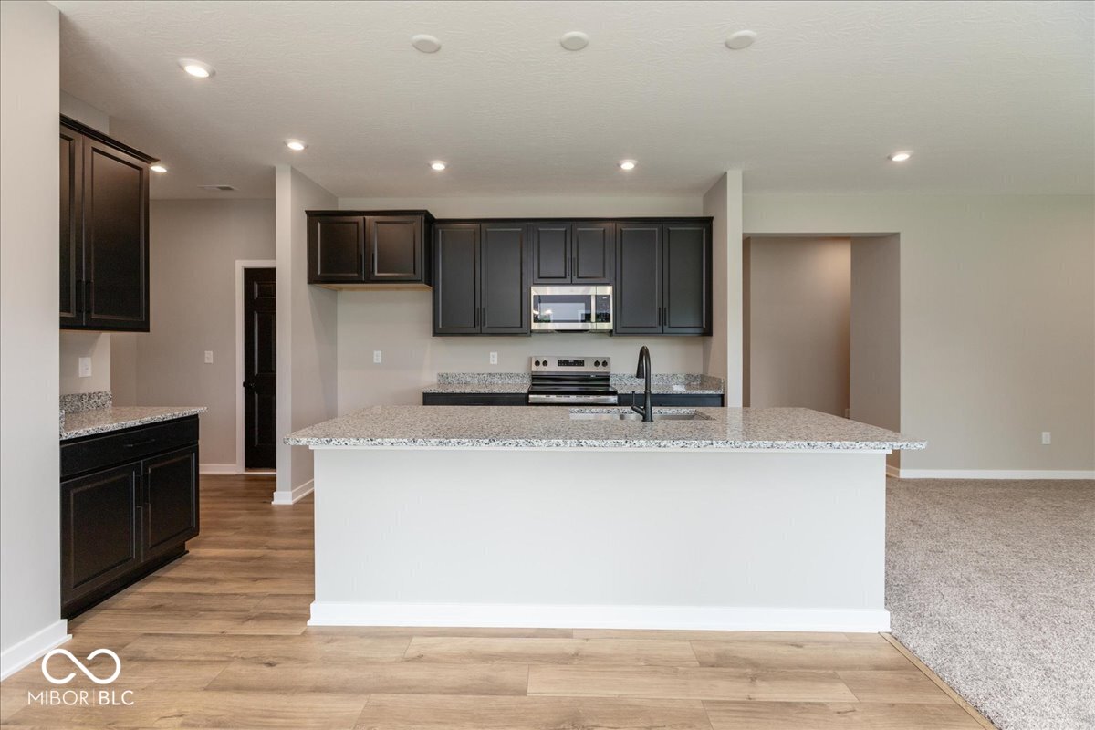 331 Oxford Lane