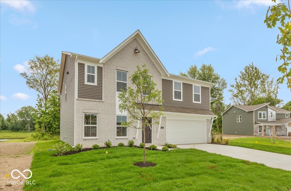 331 Oxford Lane