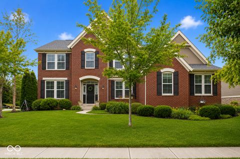 Photo of 1188 Clearwell Drive, Greenwood, IN 46143 (MLS # 22105448)