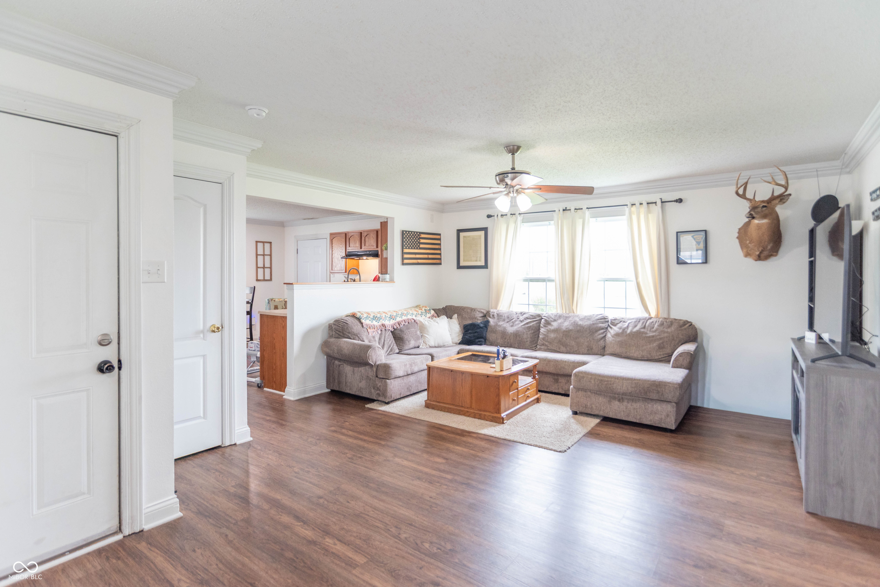 910 Highpointe Boulevard