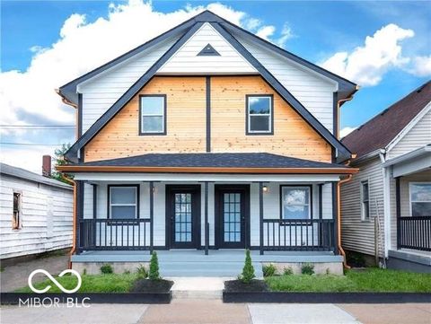 Photo of 1743 S Meridian Street, Indianapolis, IN 46225 (MLS # 22083640)