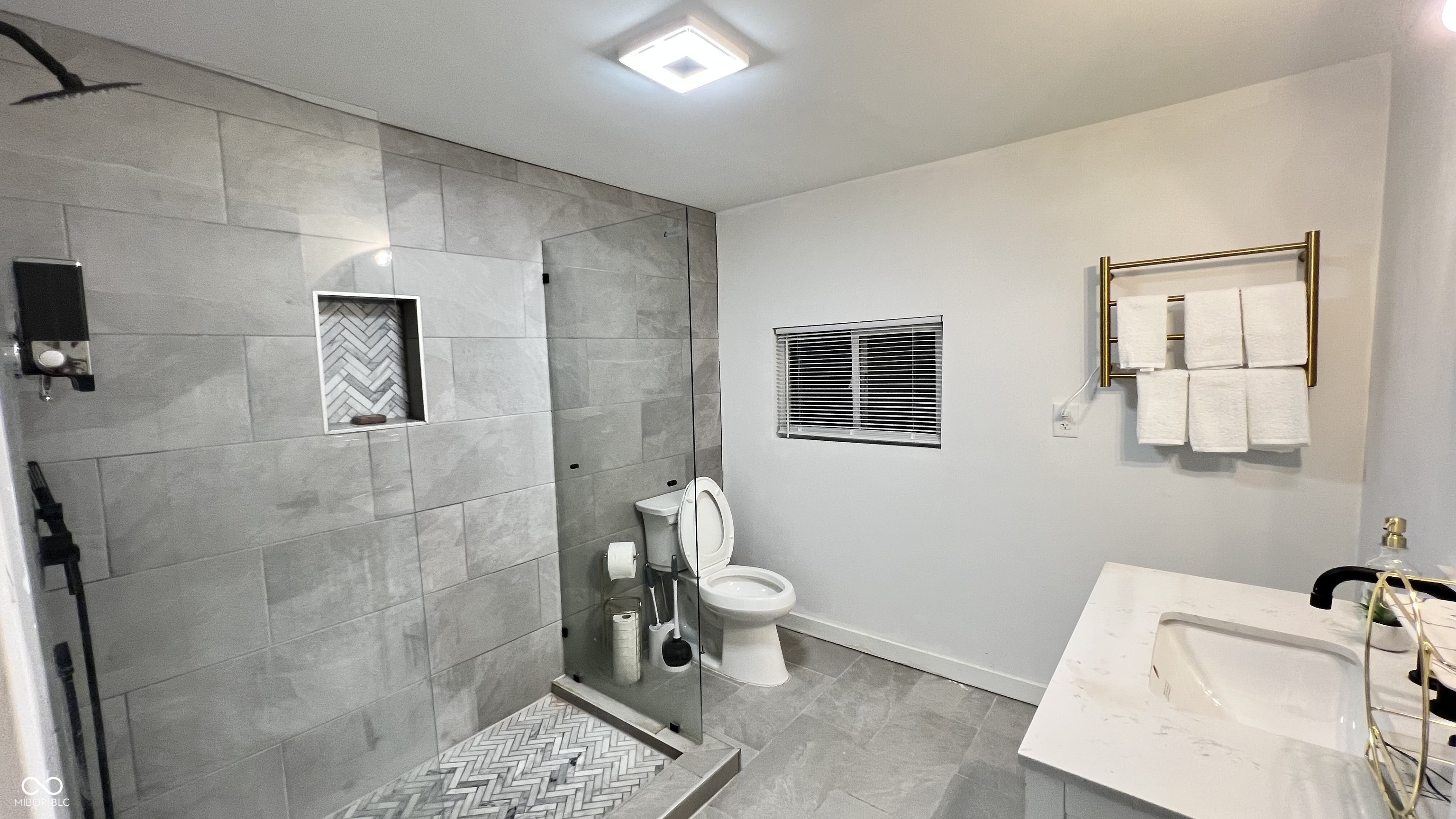 1743 S Meridian Street