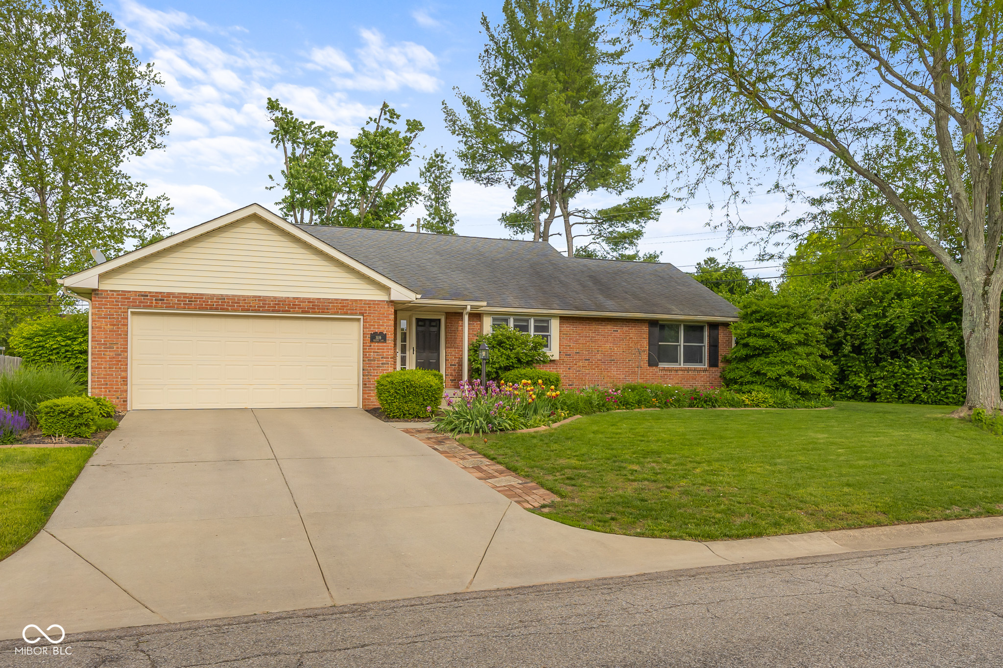 3119 Heather Lane