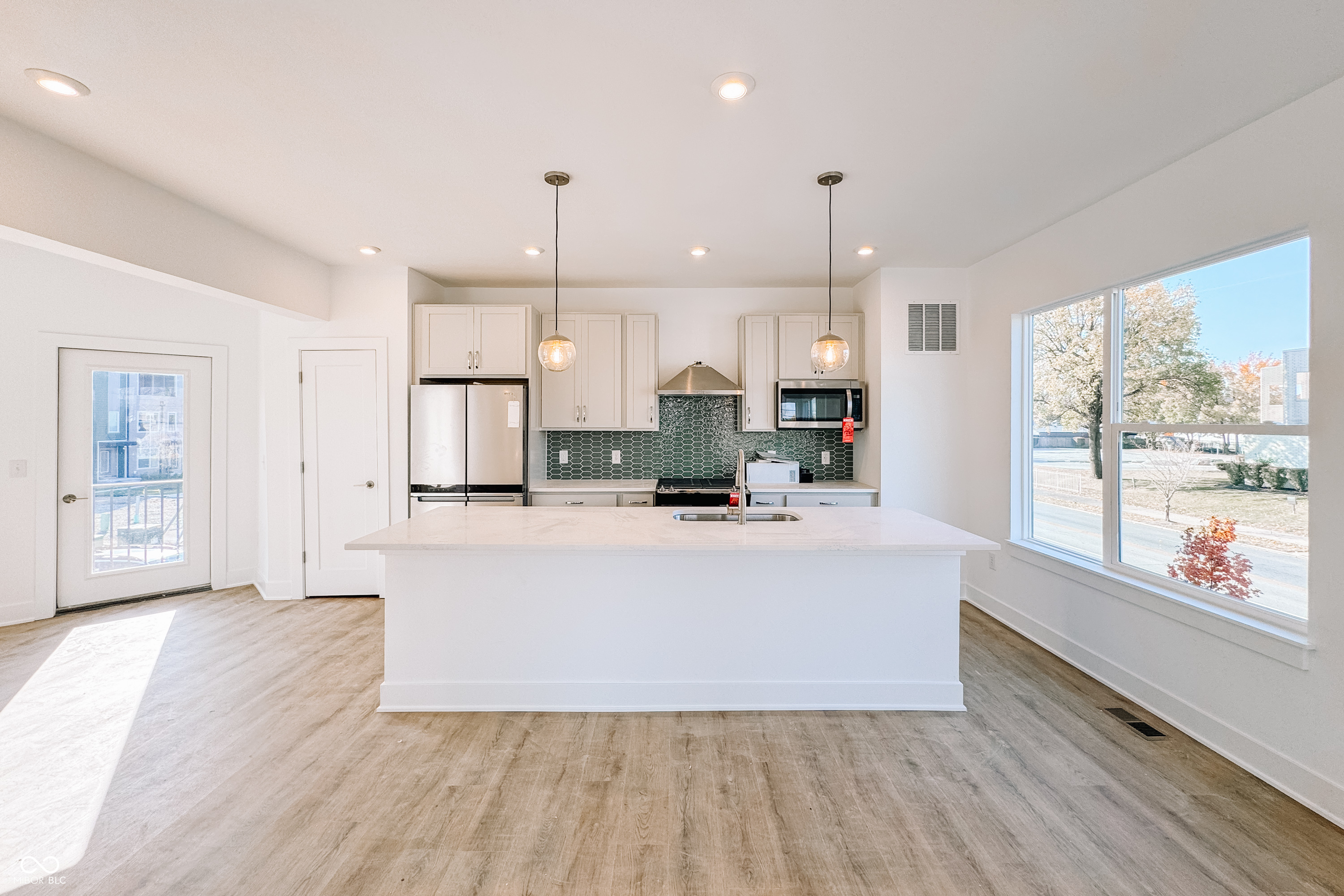 2151 N College Avenue