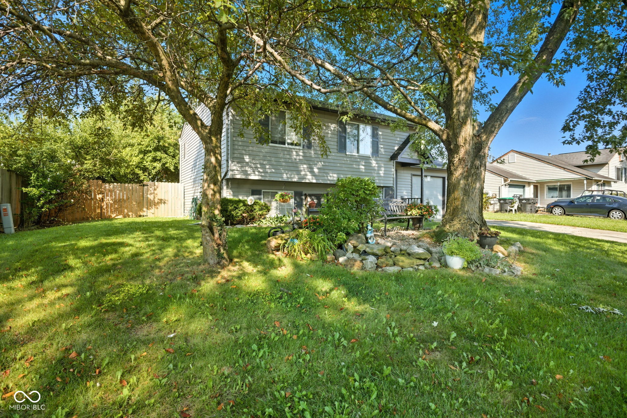 50 Meadow Creek Boulevard