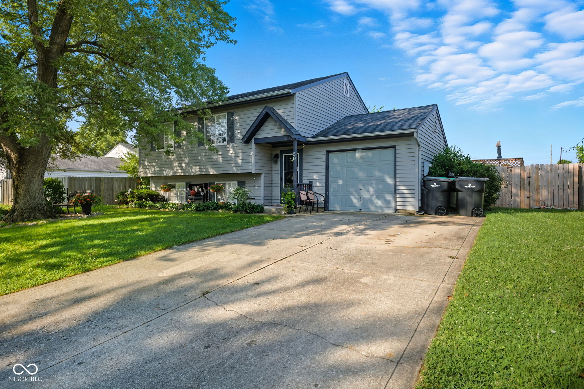 50 Meadow Creek Boulevard