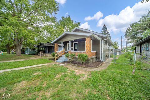 Photo of 3915 E 11th Street, Indianapolis, IN 46201 (MLS # 22062856)