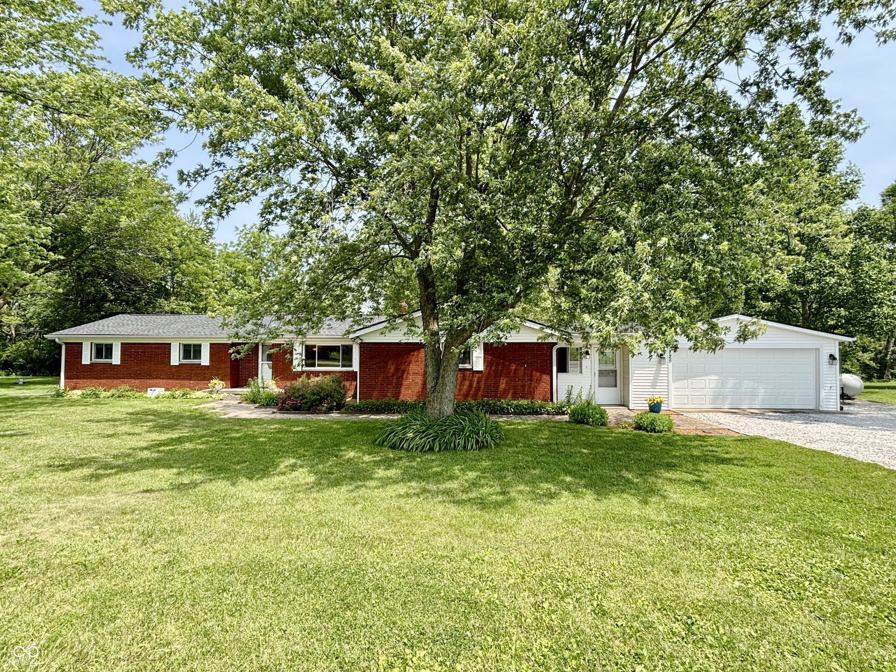 725 N State Road 75