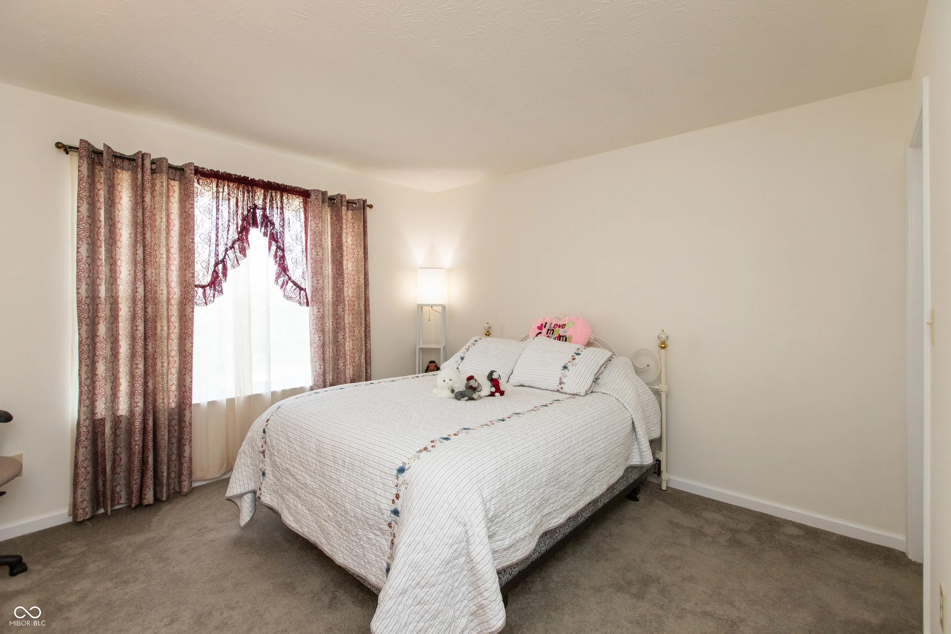 Franklin, Indiana 46131, United States, 4 Bedrooms Bedrooms, ,3 BathroomsBathrooms,Residential,Active,163289