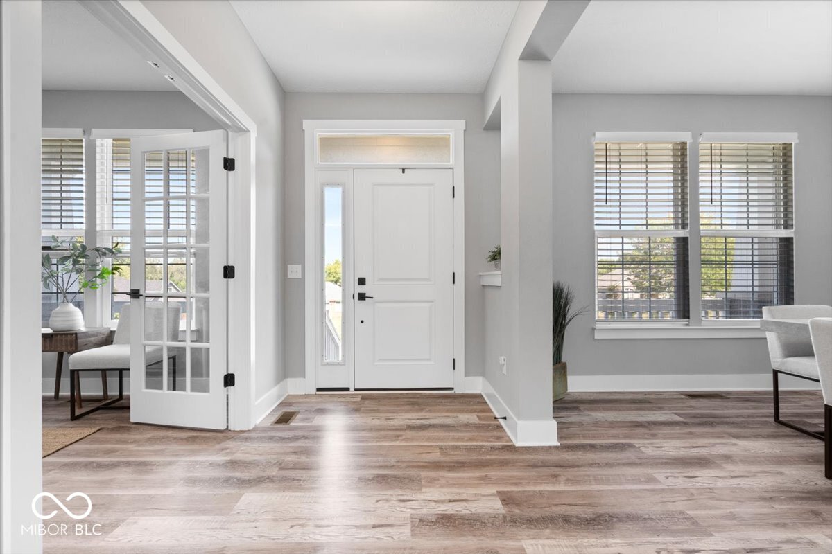865 W Barouche