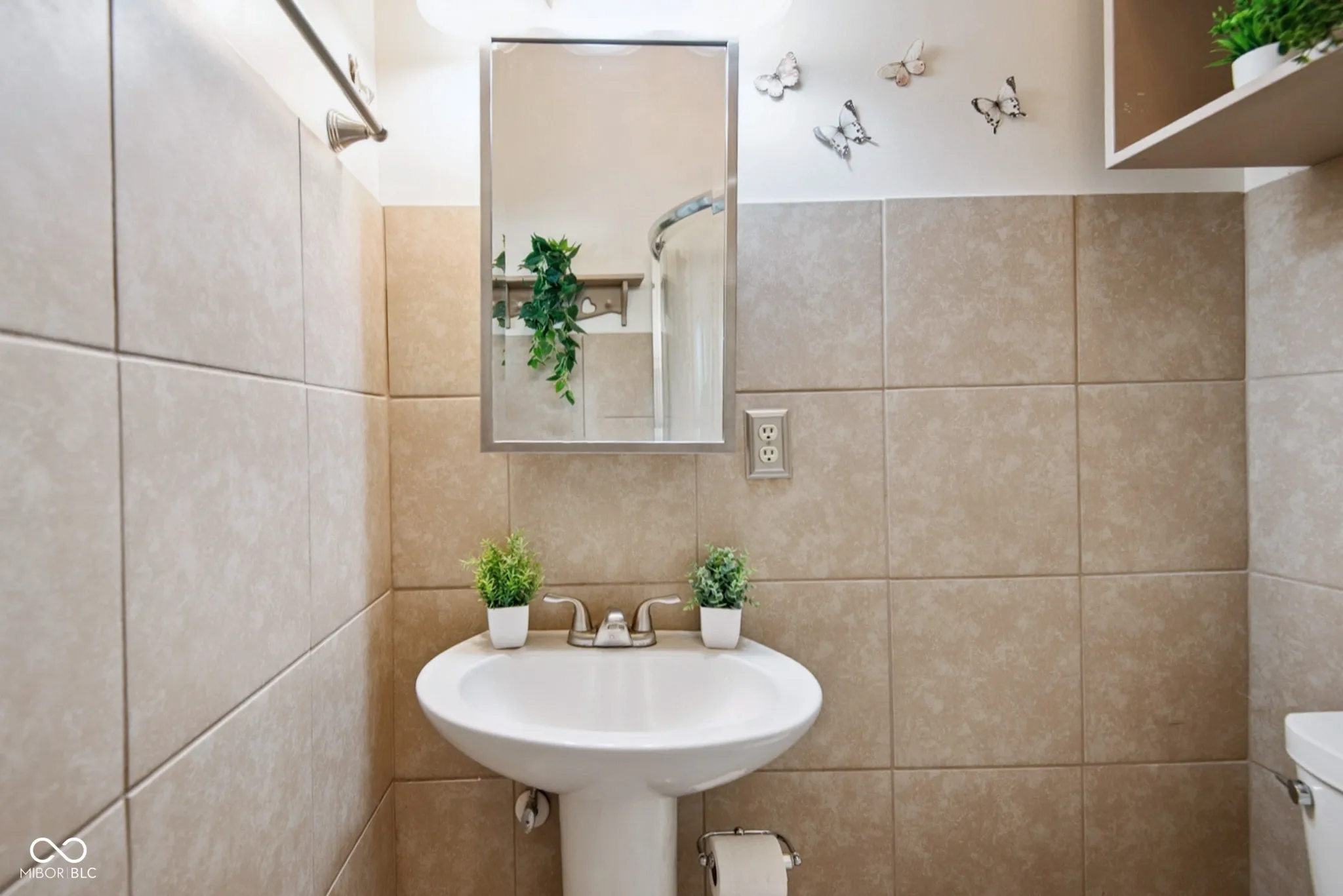 Hartsville, Indiana 47244, United States, 2 Bedrooms Bedrooms, ,1 BathroomBathrooms,Residential,Active,174628