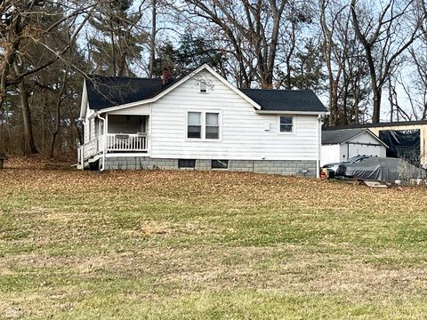 Photo of 4980 W Carlos Folger Drive, Columbus, IN 47201 (MLS # 22080898)