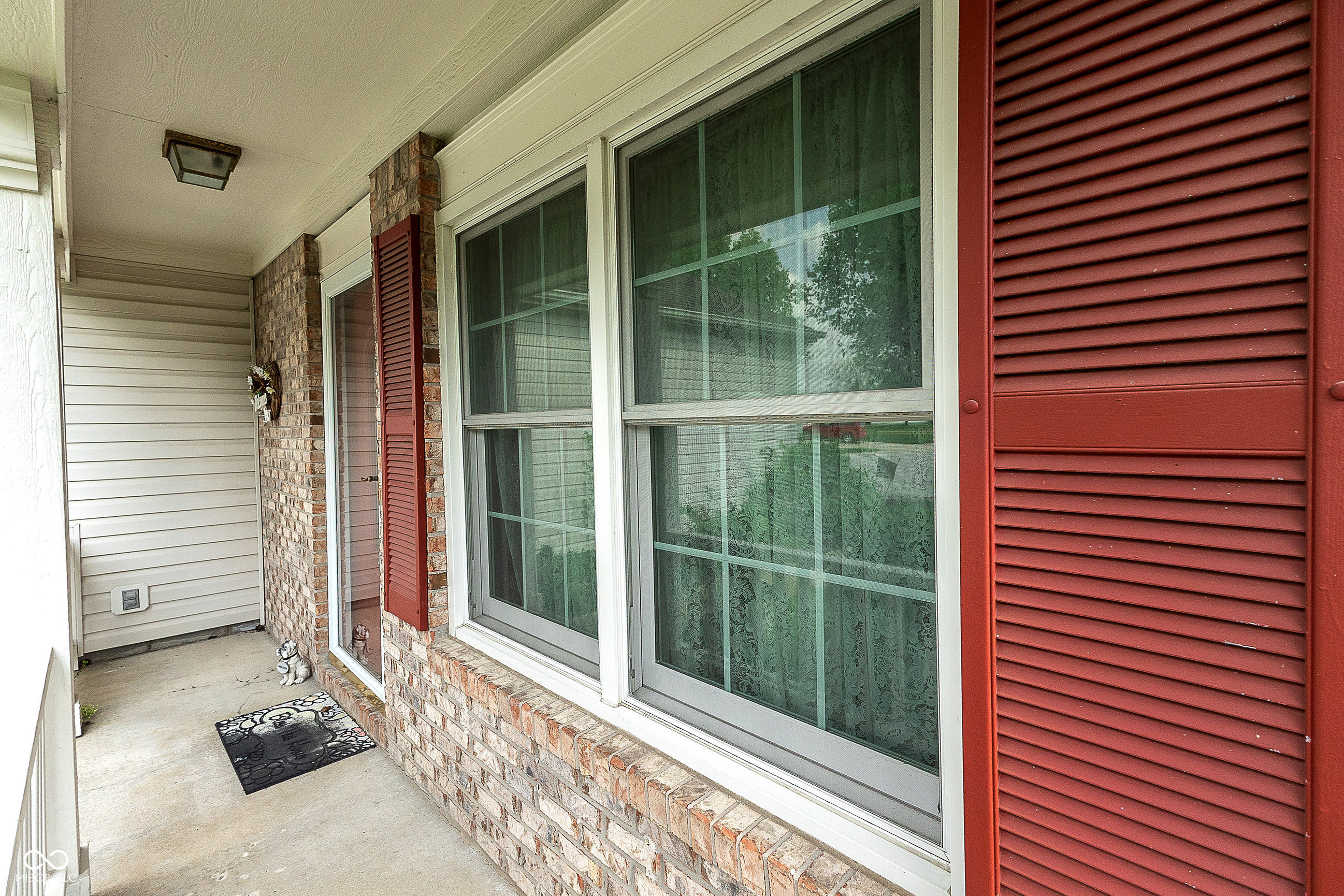 1275 Oak Ridge Court