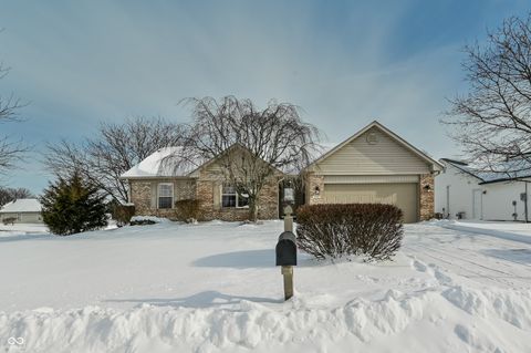 Photo of 1347 Magnolia Drive, Greenfield, IN 46140 (MLS # 22081818)