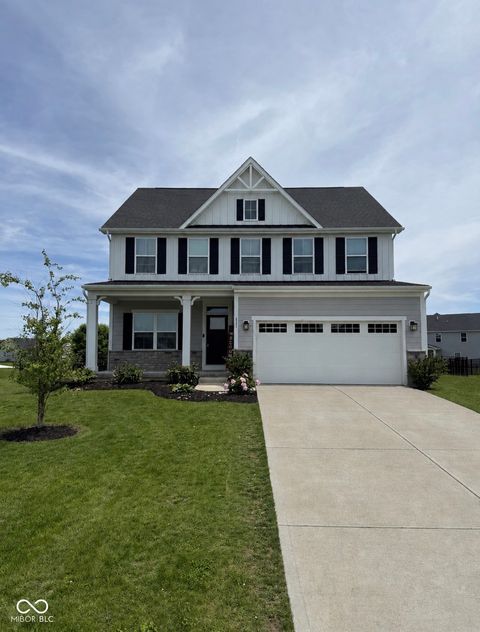 Photo of 237 Briar Creek Lane, Whiteland, IN 46184 (MLS # 22102608)