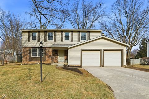 Photo of 744 Sunblest Boulevard, Fishers, IN 46038 (MLS # 22077403)