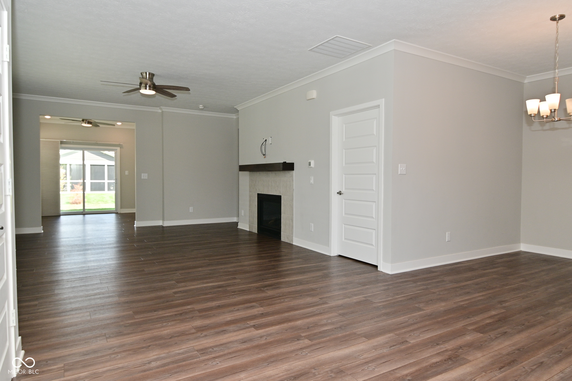 1661 Dewey Drive