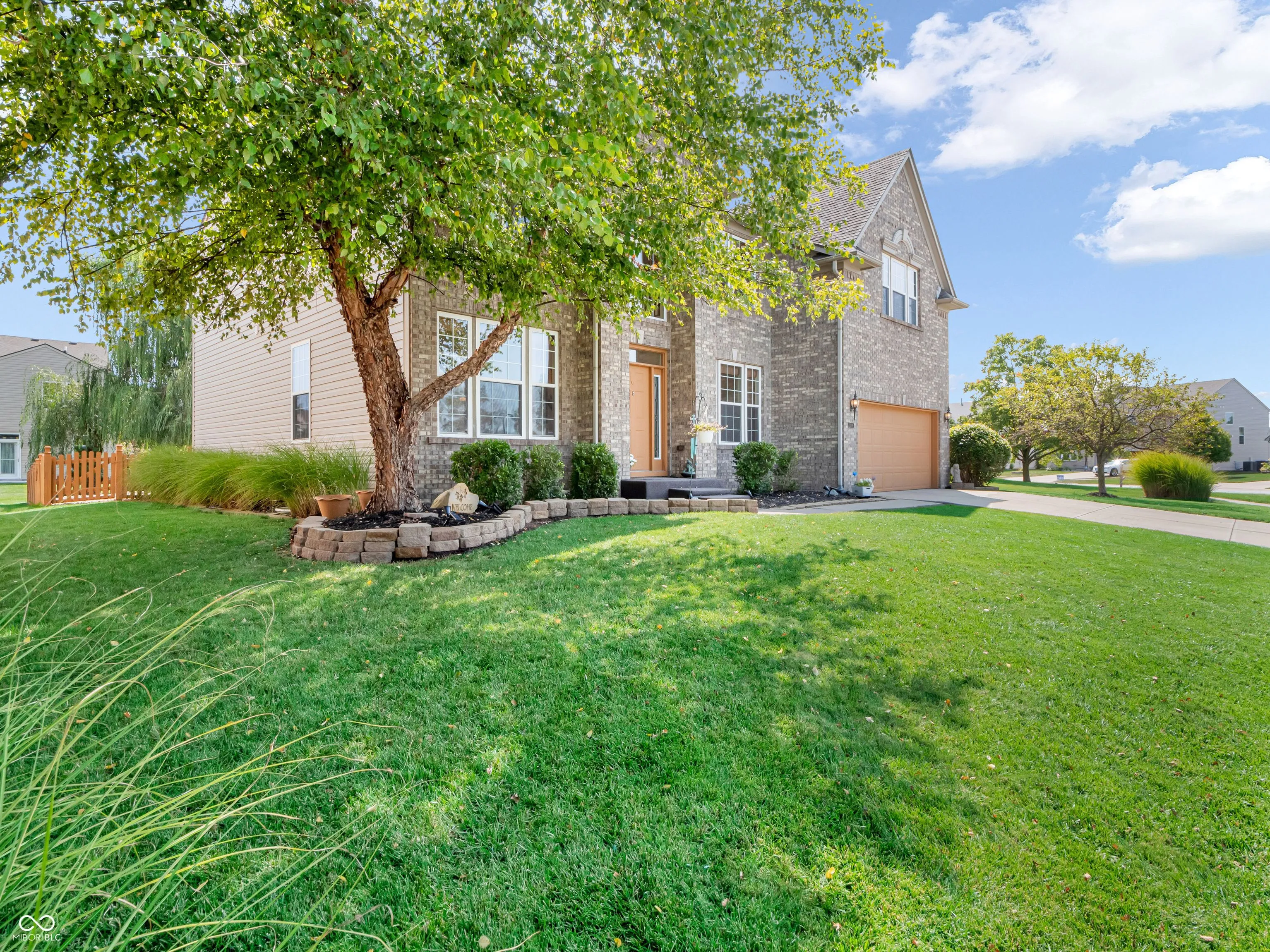 Greenwood, Indiana 46143, United States, 5 Bedrooms Bedrooms, ,4 BathroomsBathrooms,Residential,Pending,46652