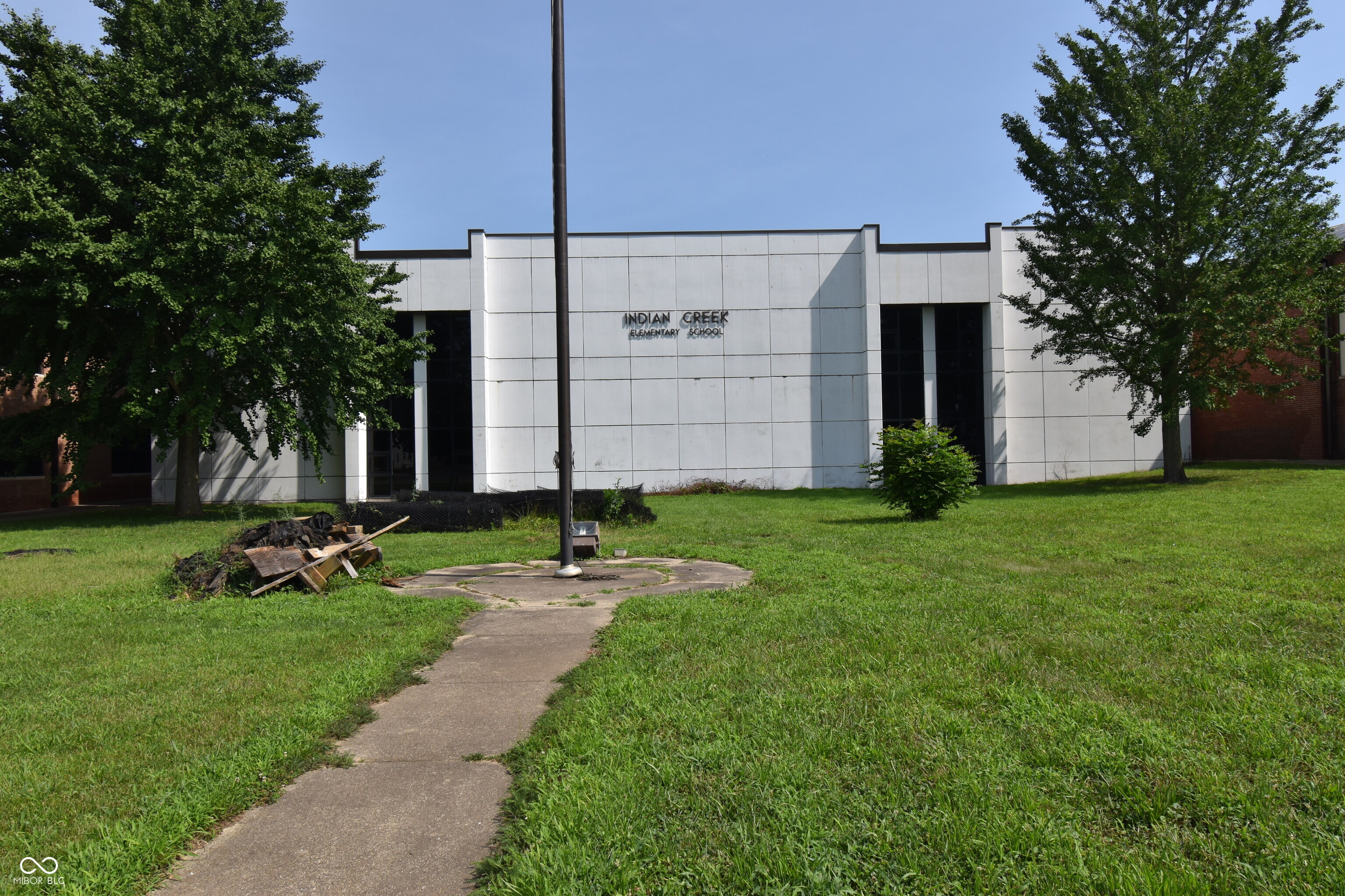 200 W Pearl Street Unit 2