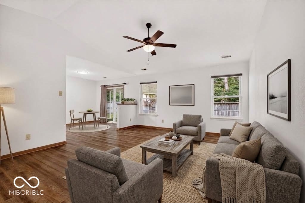 7449 Grandview Drive