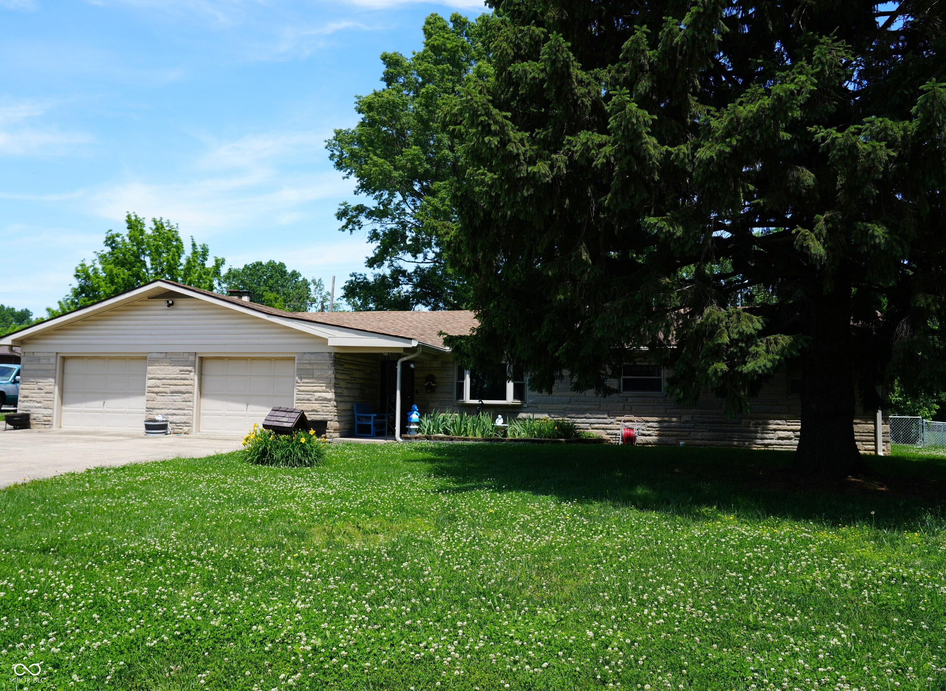 10420 Bradford Road