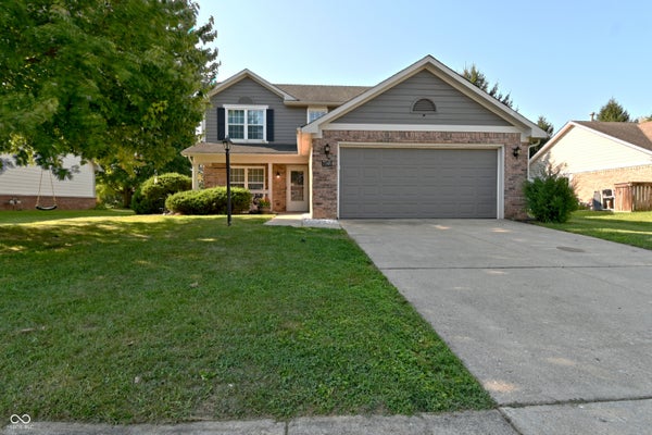 7349 PLANTATION LN, AVON, IN 46123 - Image 8c4d4bbba3307bc31e6003c1baec8f4f/331896028