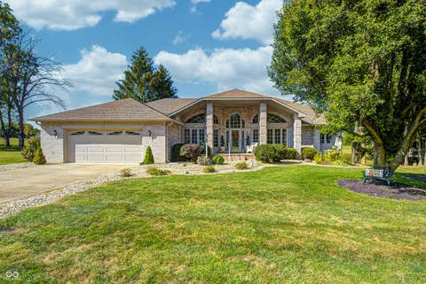 5745 Paradise Drive, Martinsville, IN 46151 - MLS#: 22000736