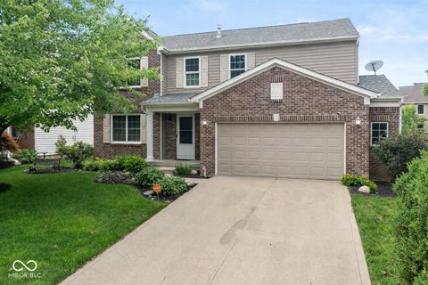 Photo of 14446 Chapelwood Lane, Fishers, IN 46037 (MLS # 22078972)