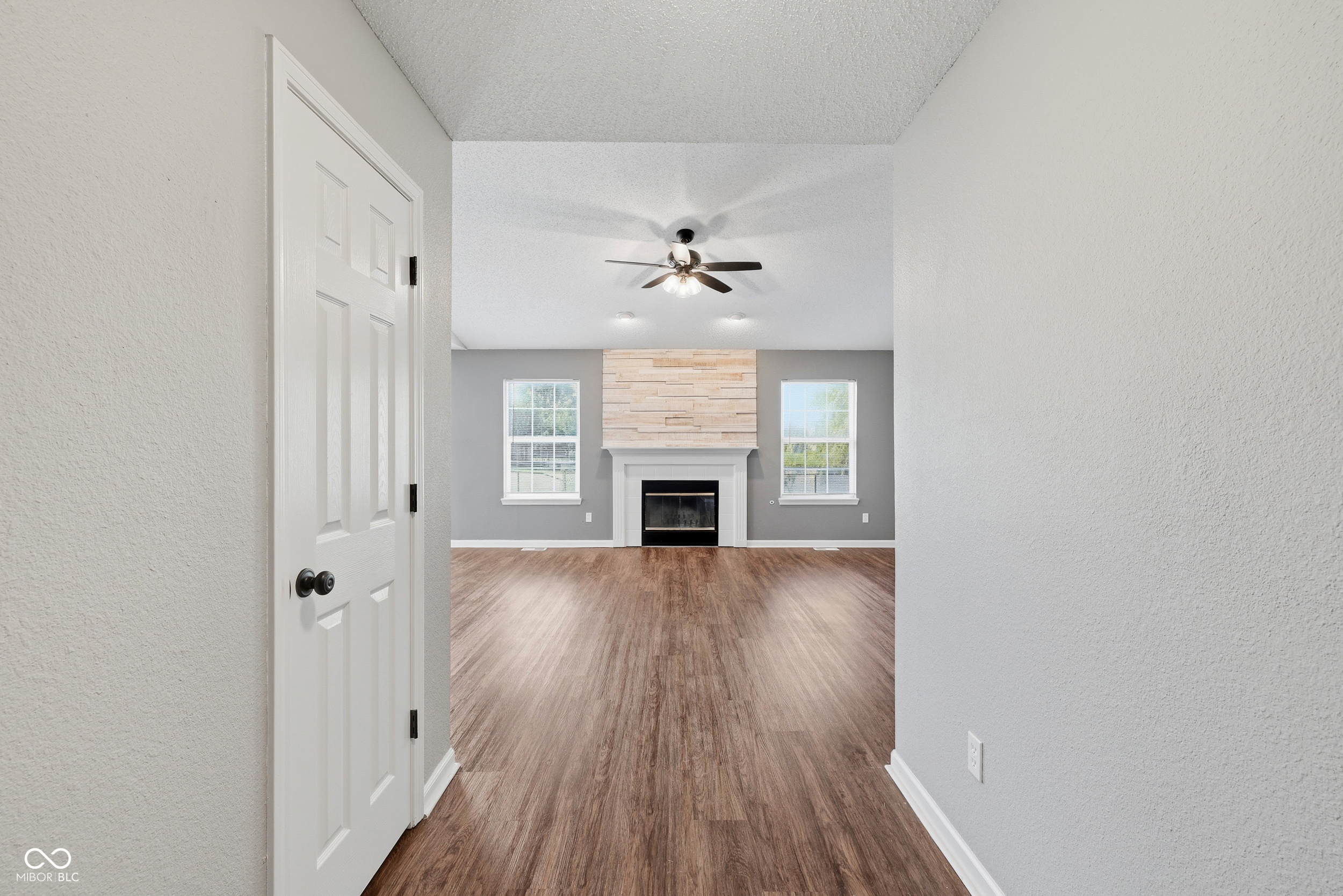 200 E New York Street