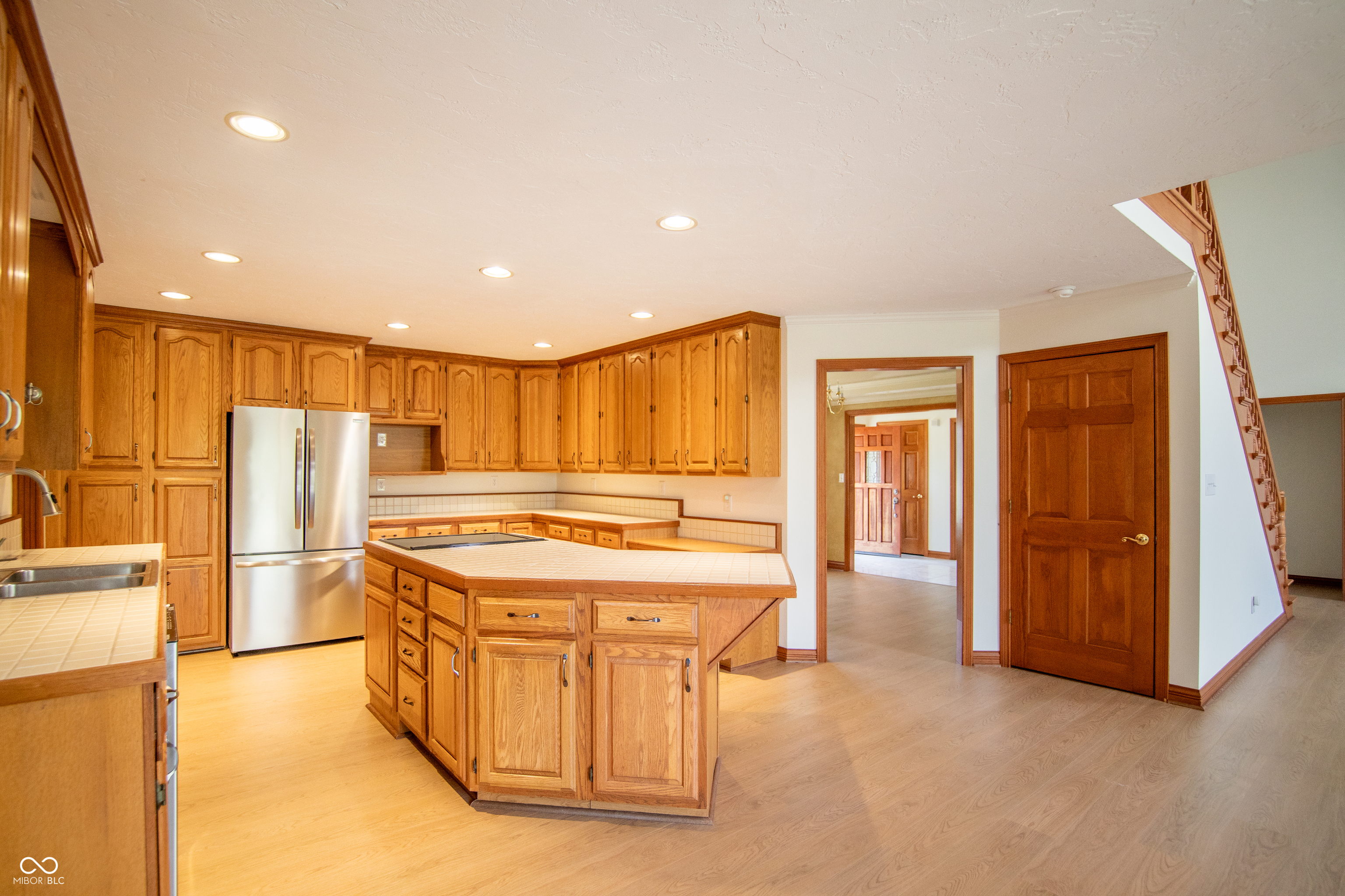 7204 Oak Cove Lane