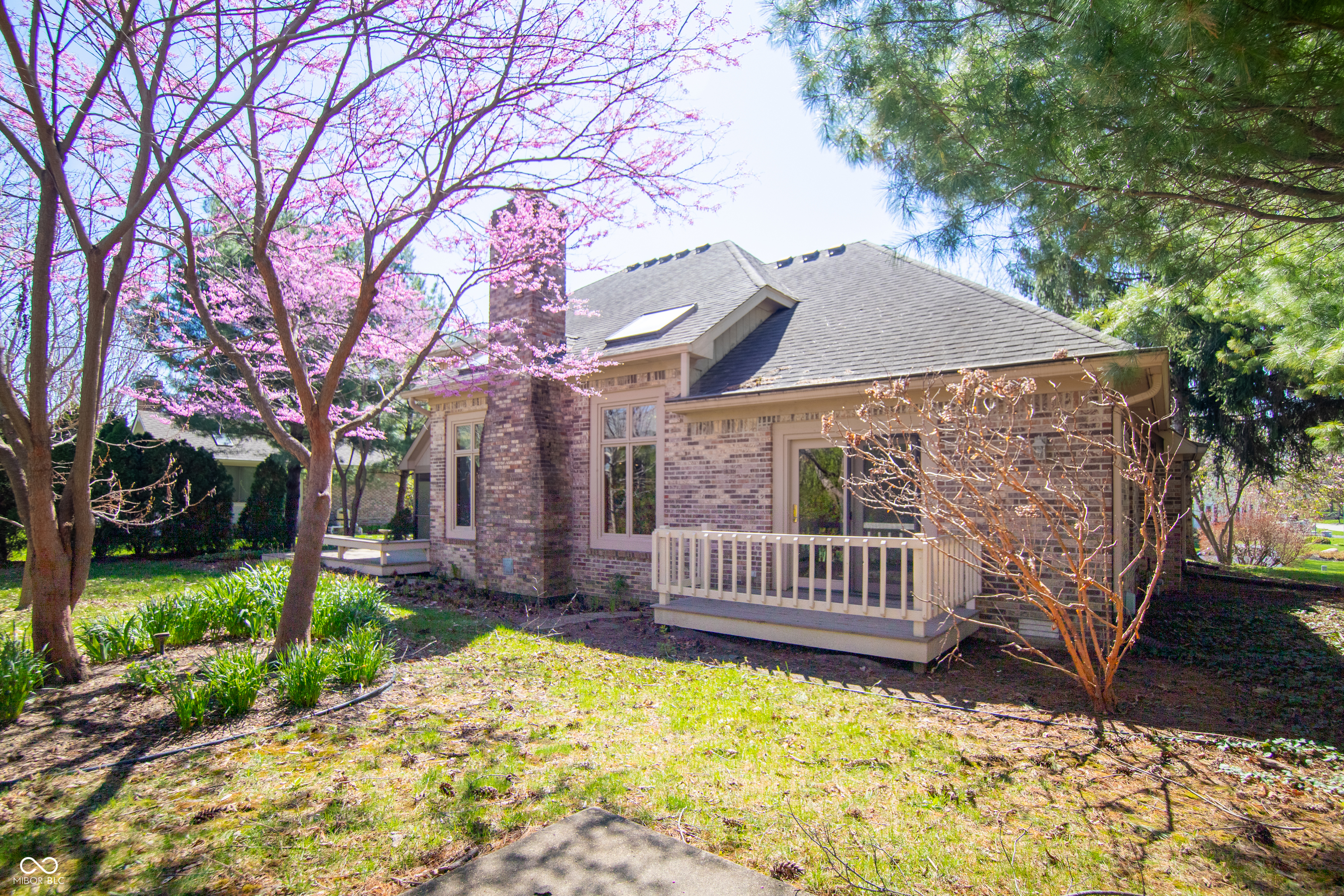 7204 Oak Cove Lane