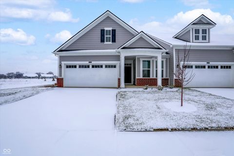 Photo of 18452 Depoe Lane, Westfield, IN 46074 (MLS # 22071209)