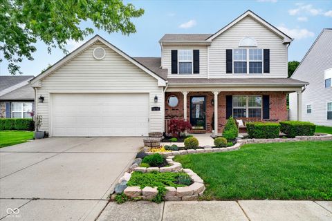 Photo of 11711 Sand Creek Boulevard, Fishers, IN 46037 (MLS # 22100580)