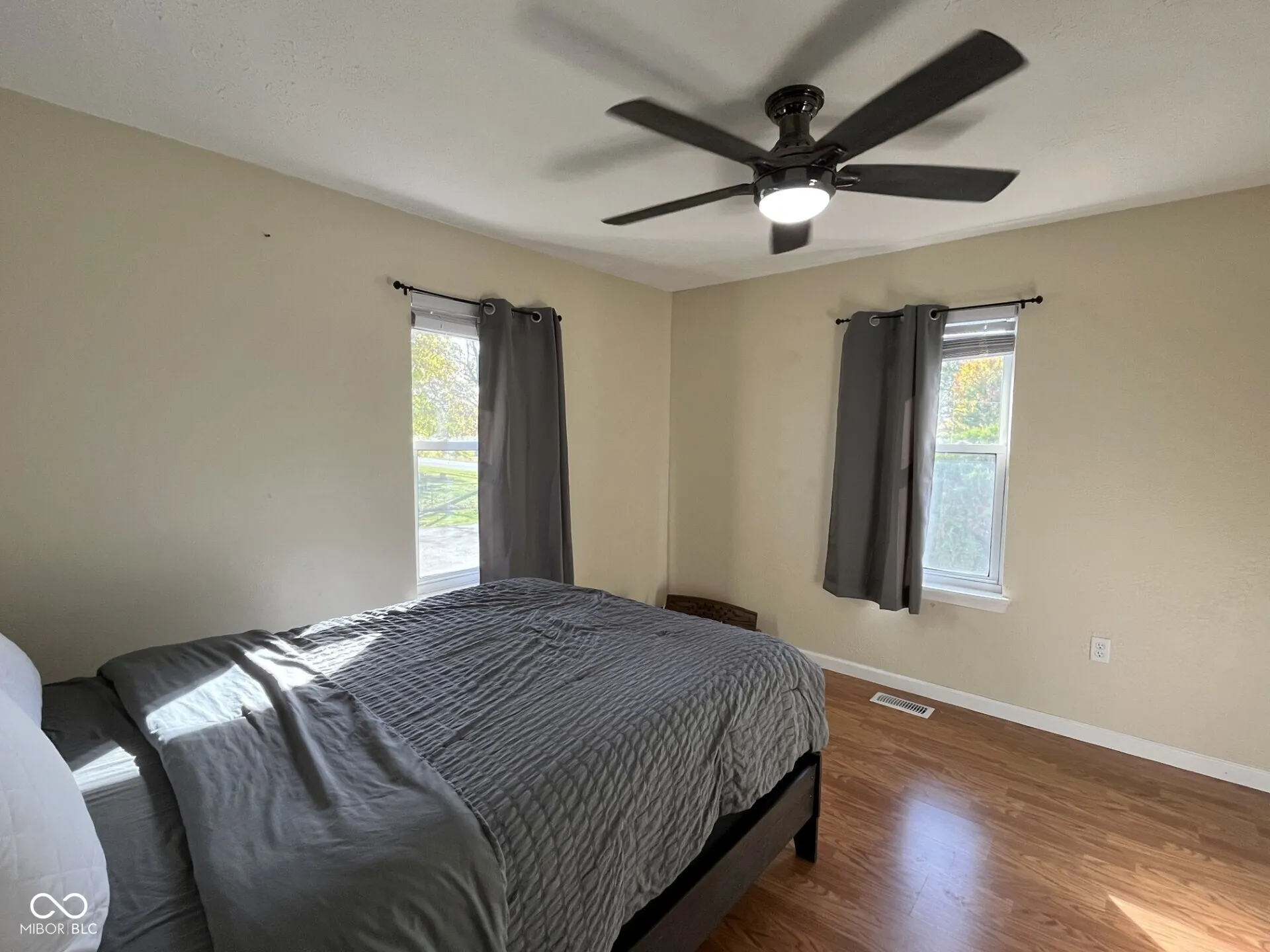 Austin, Indiana 47102, United States, 3 Bedrooms Bedrooms, ,2 BathroomsBathrooms,Residential,Pending,233914