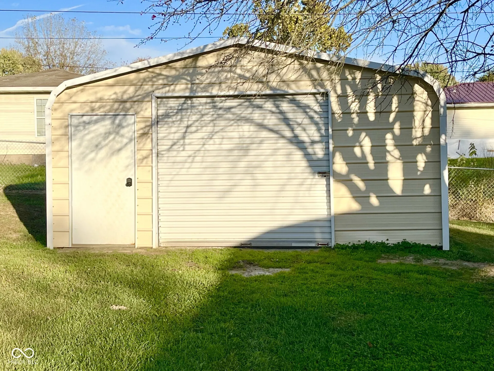 Austin, Indiana 47102, United States, 3 Bedrooms Bedrooms, ,2 BathroomsBathrooms,Residential,Pending,233914