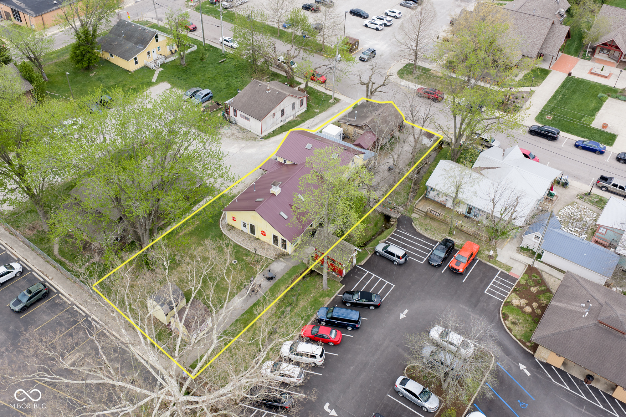 118 E Washington Street